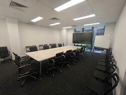 Robinson 77 (D1), Office #539417391